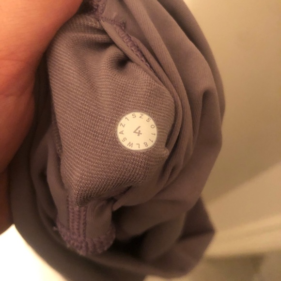 Lululemon Wunder Under Hi-Rise Tight 28", size: 4, colour: dusty dawn - Picture 5 of 5